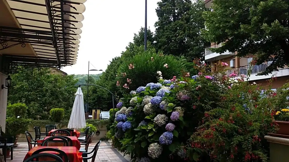 Hotel Ambrosi