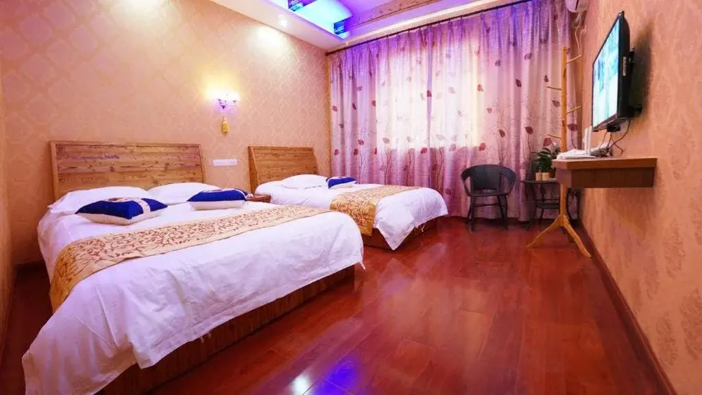 Wuzhen Dongming Inn
