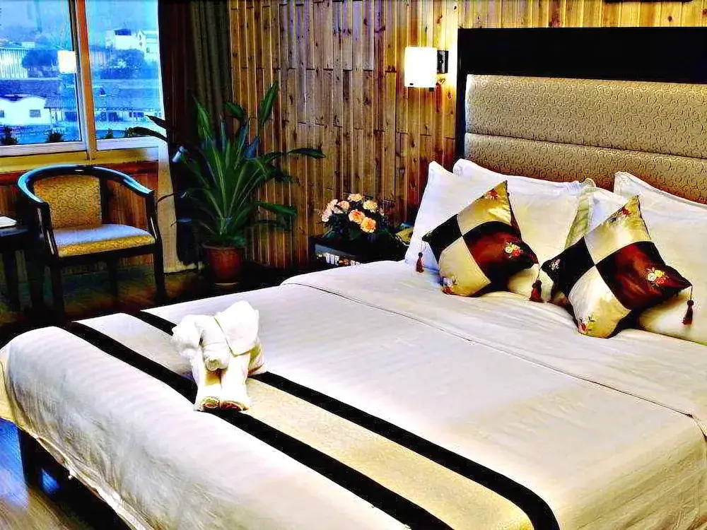 Ai Yuan