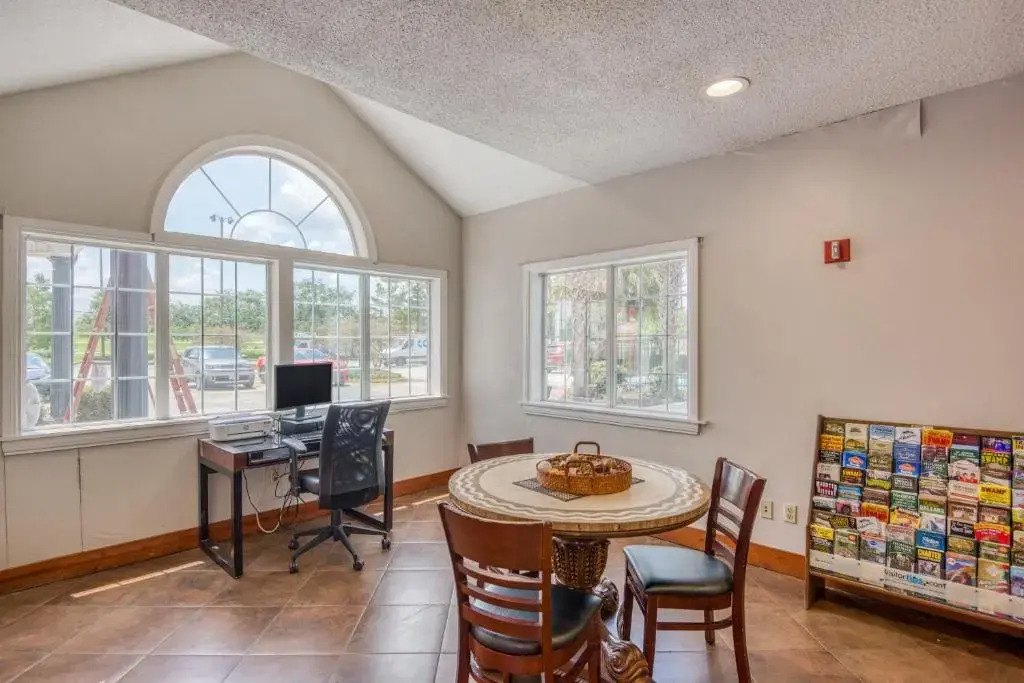 Trident Inn & Suites, Baton Rouge