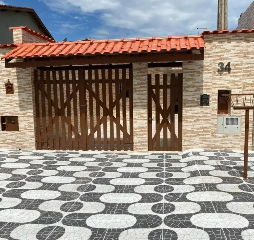 Casa Top Prox ao Sesc Bertioga 2 quartos, ar condicionado