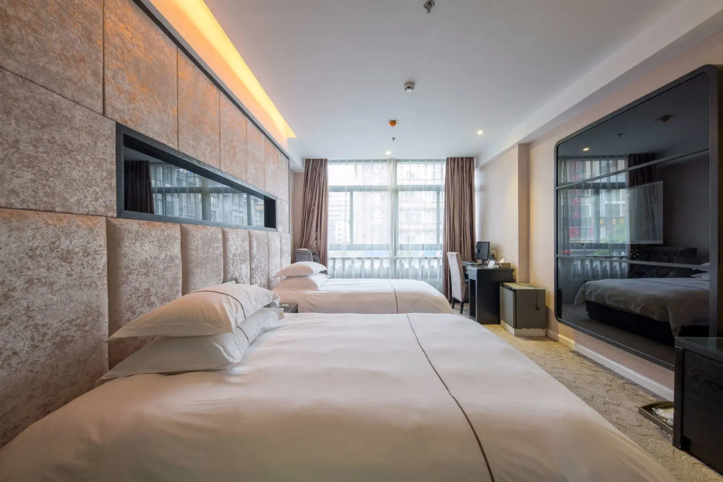 Lvgu Hotel Yiwu
