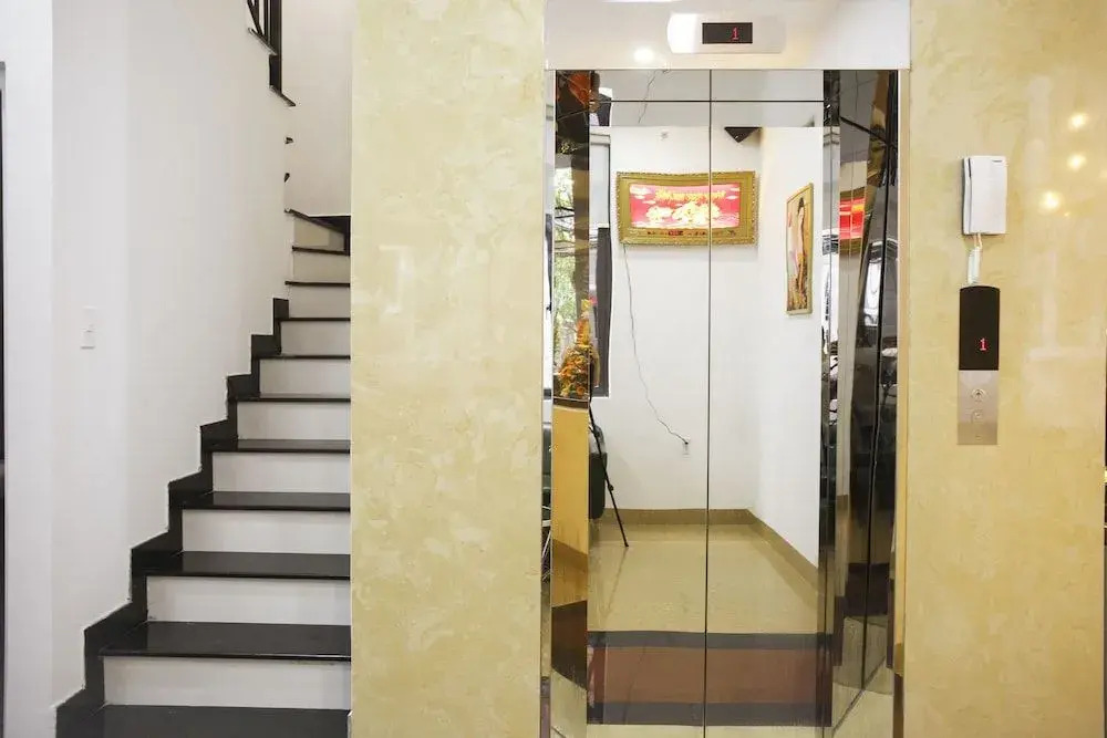 The Rooster Cafe Dormitory  Studio