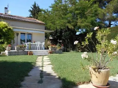 Les Tilleuls B&B