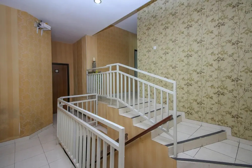 Airy Bandara Ngurah Rai Kakatua 7 Kuta Bali