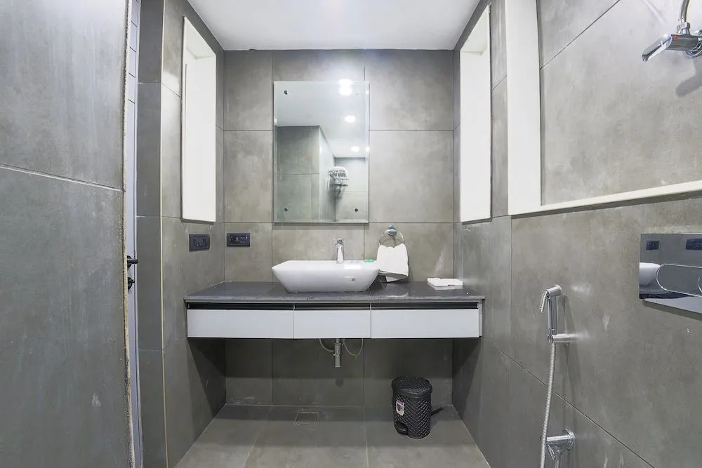 BedChambers Aparthotels - DLF Cyber City