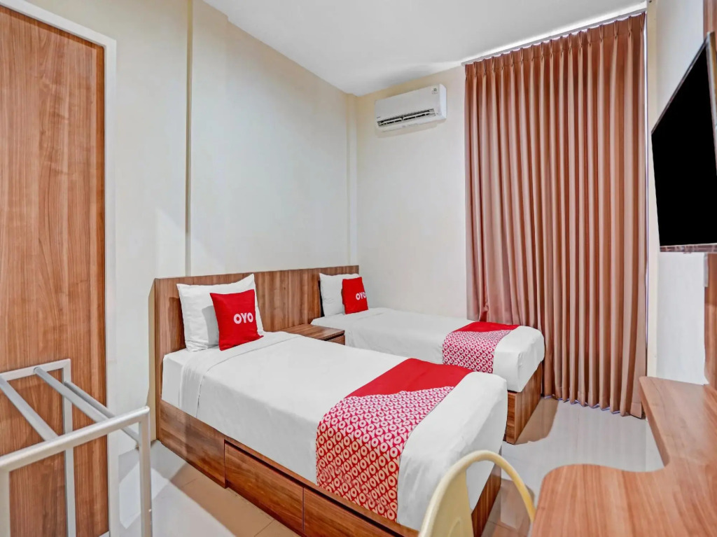 OYO 90794 Kostel Bunda Waru Syariah