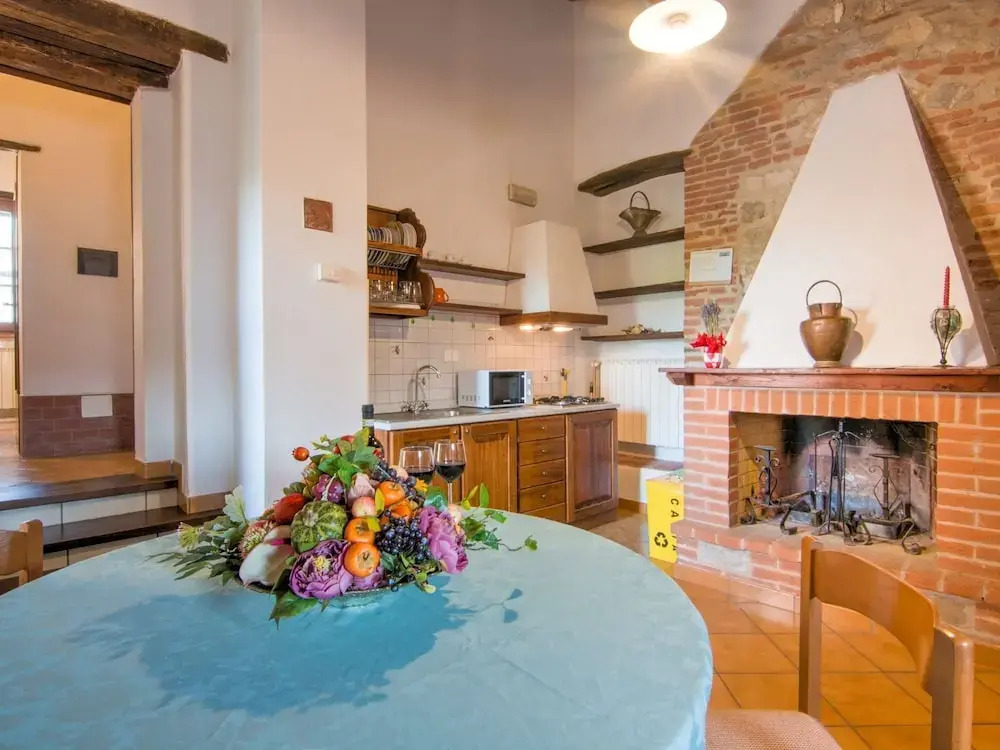 Luxury Farmhouse in Castiglione Del Lago with Swimming Pool