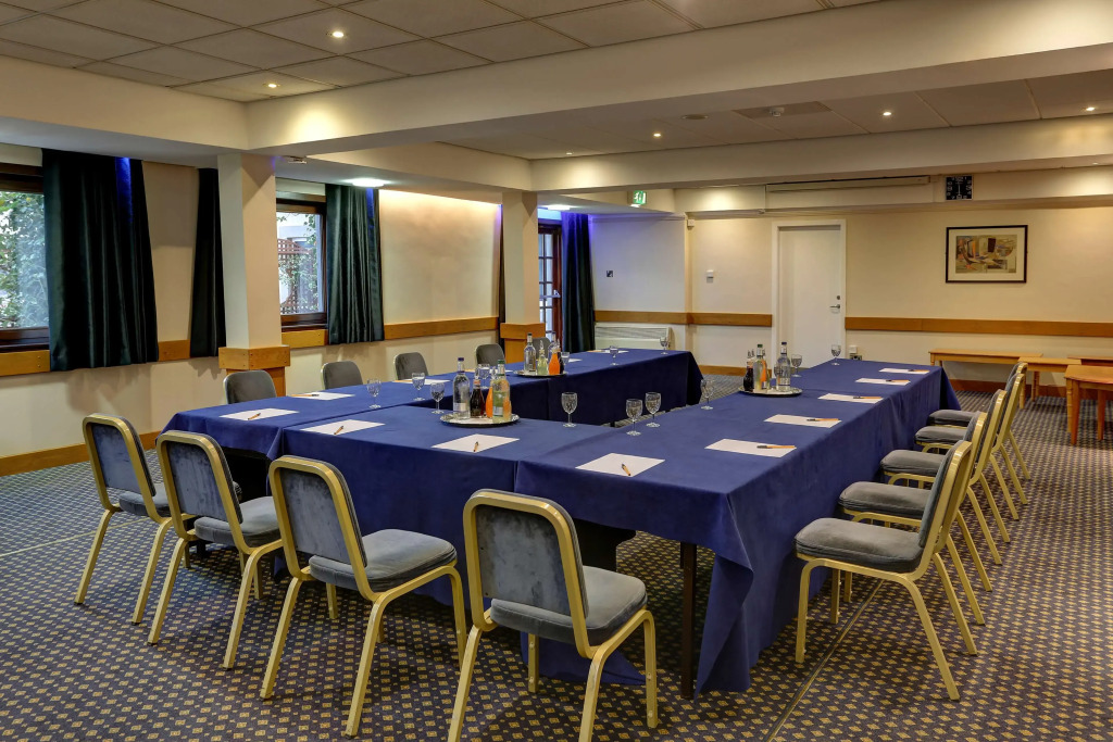 Best Western Kings Manor