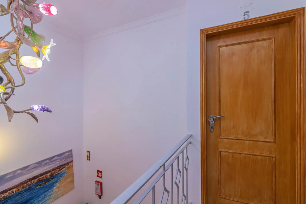 Faro Airport Flat 5 by Homing