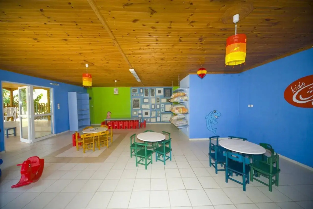 Maravel Apartments