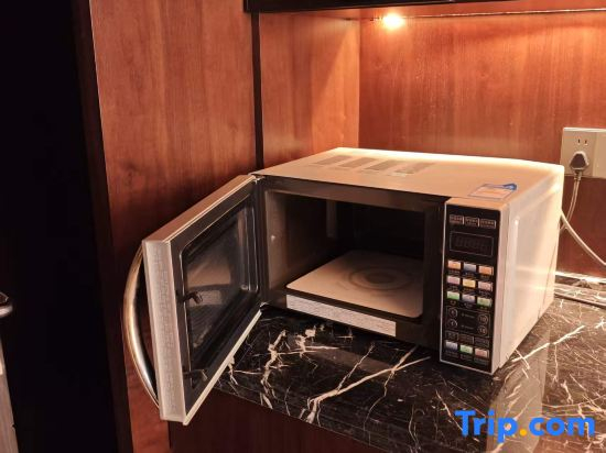 Kunming Holiday Inn Hotel (Guangfu Road Dashanghui Store)