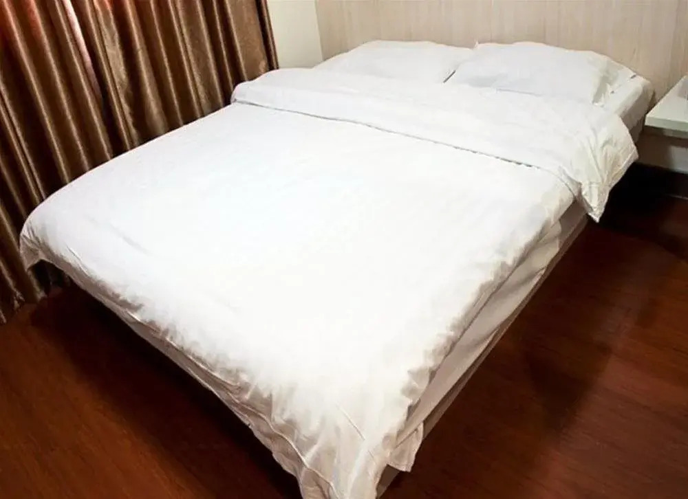 Shanghai Chenyi Hotel