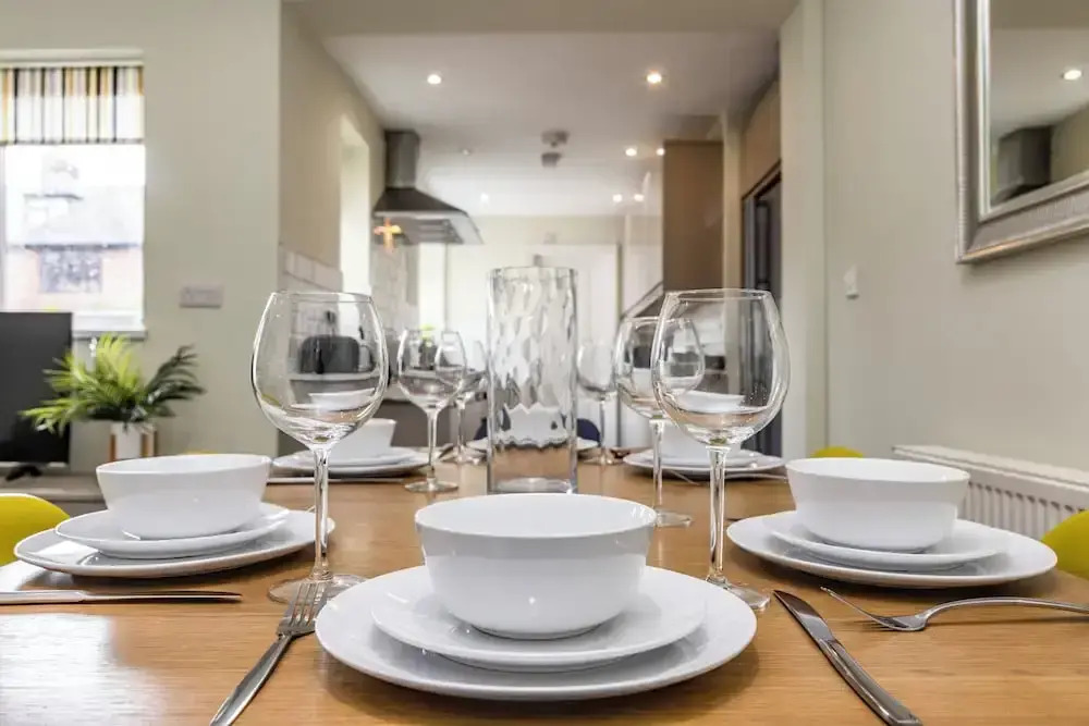 DE LUXE SHORT STAYS-Dovecote House