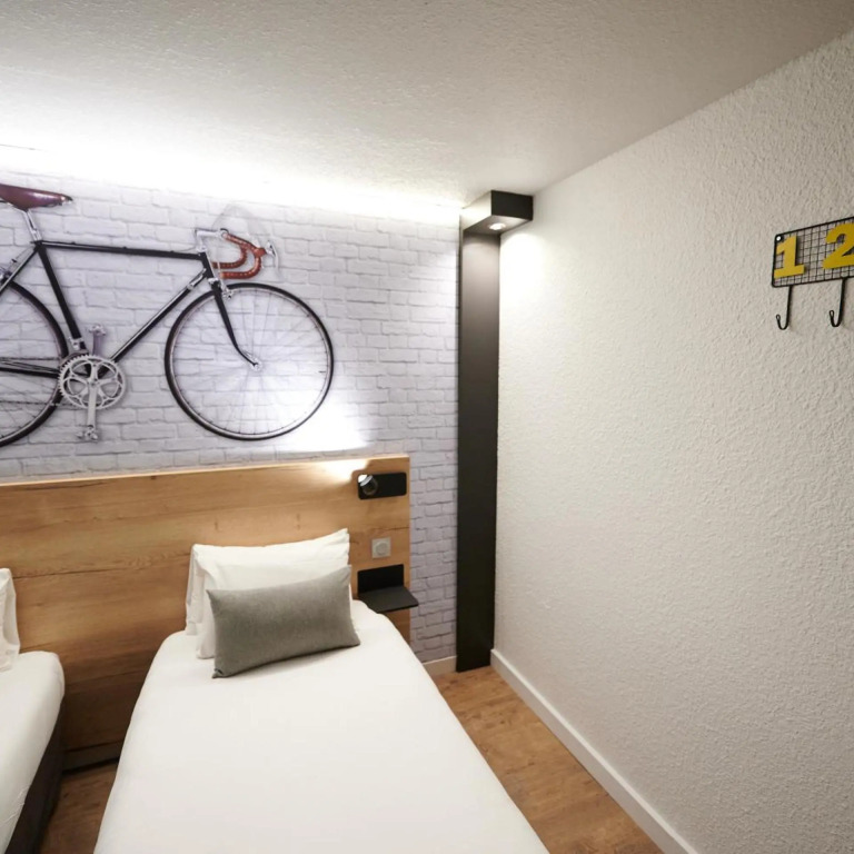 Kyriad Hotel Laval