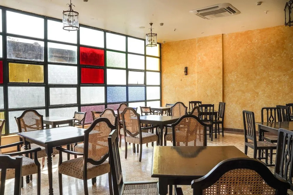 Hotel Sharayu One