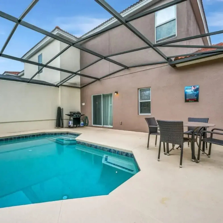 Remodeled Gem - Comfort and Location
