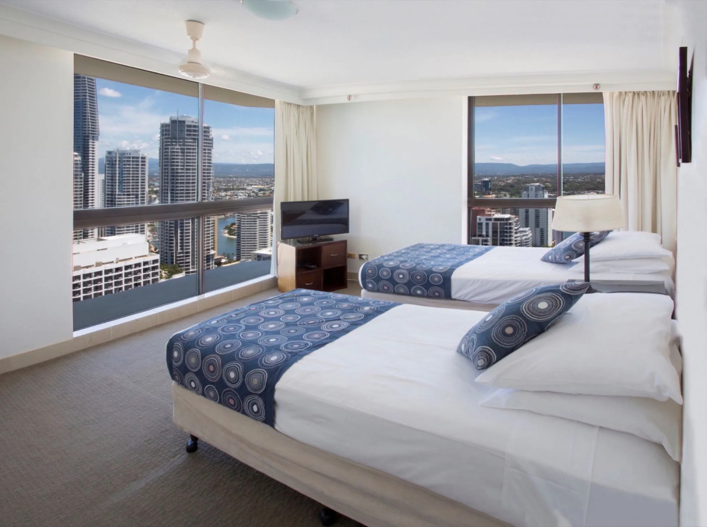 View Pacific Apartments