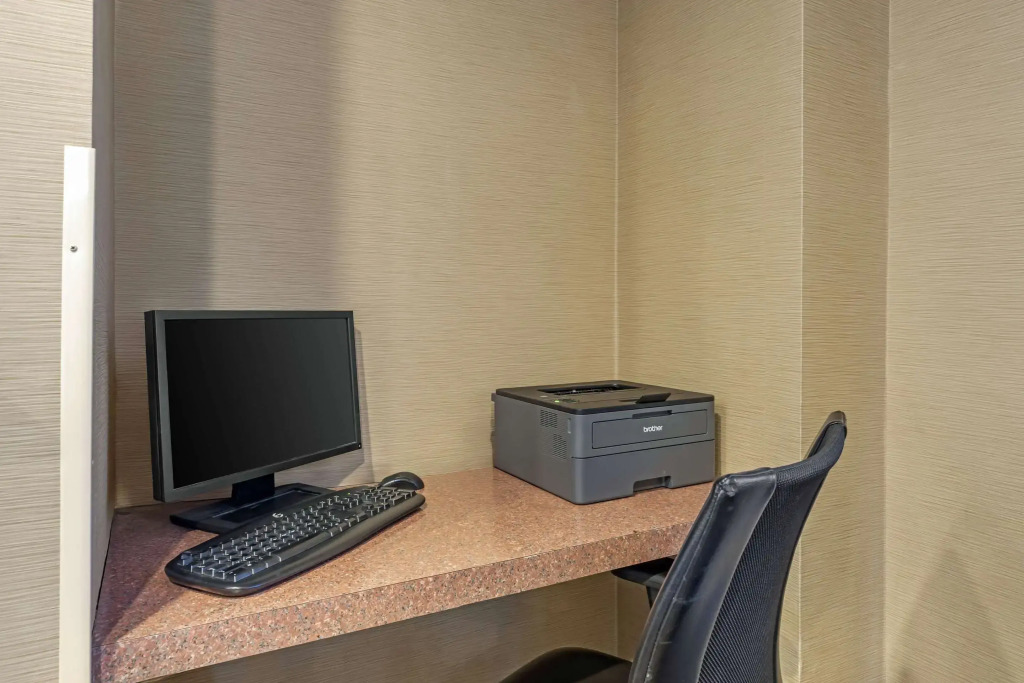 Comfort Inn Lathrop Stockton Airport