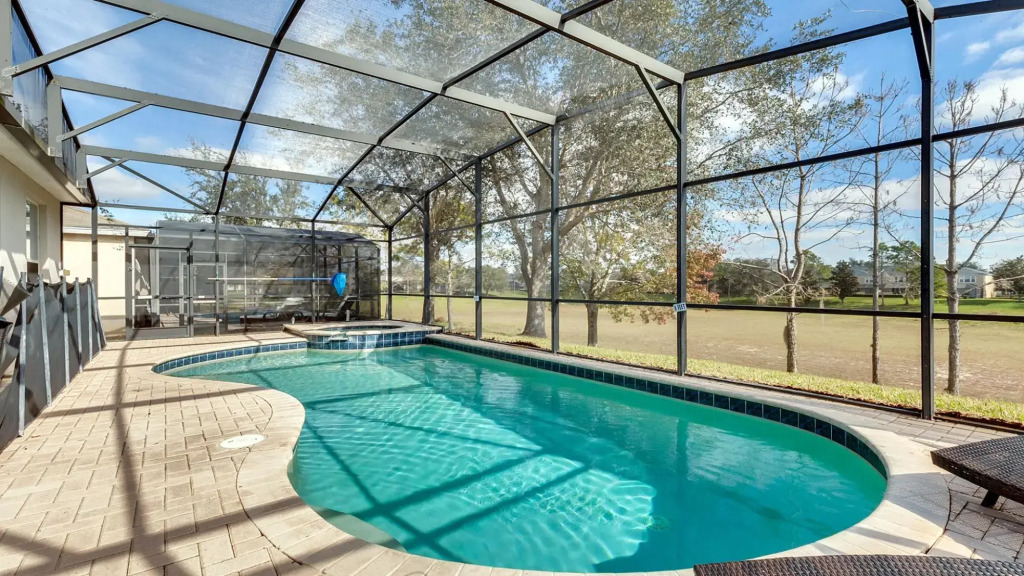 All En-suite Bath 5BR Disney Home w Pool SPA