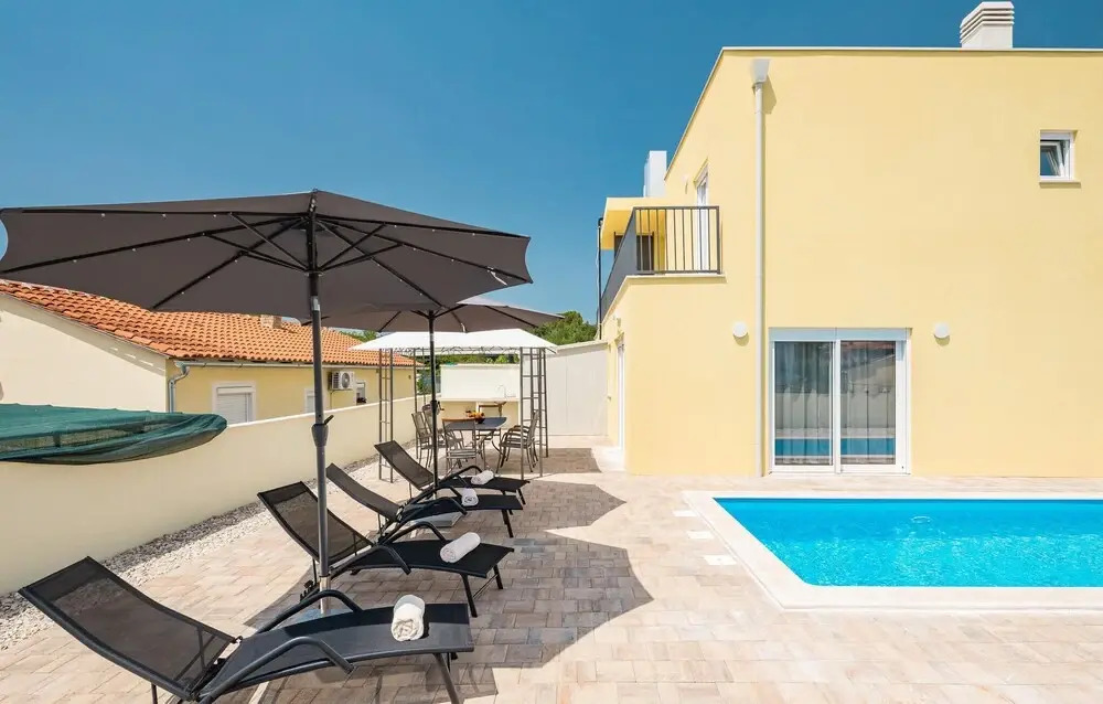 Luxurious Home In Porec