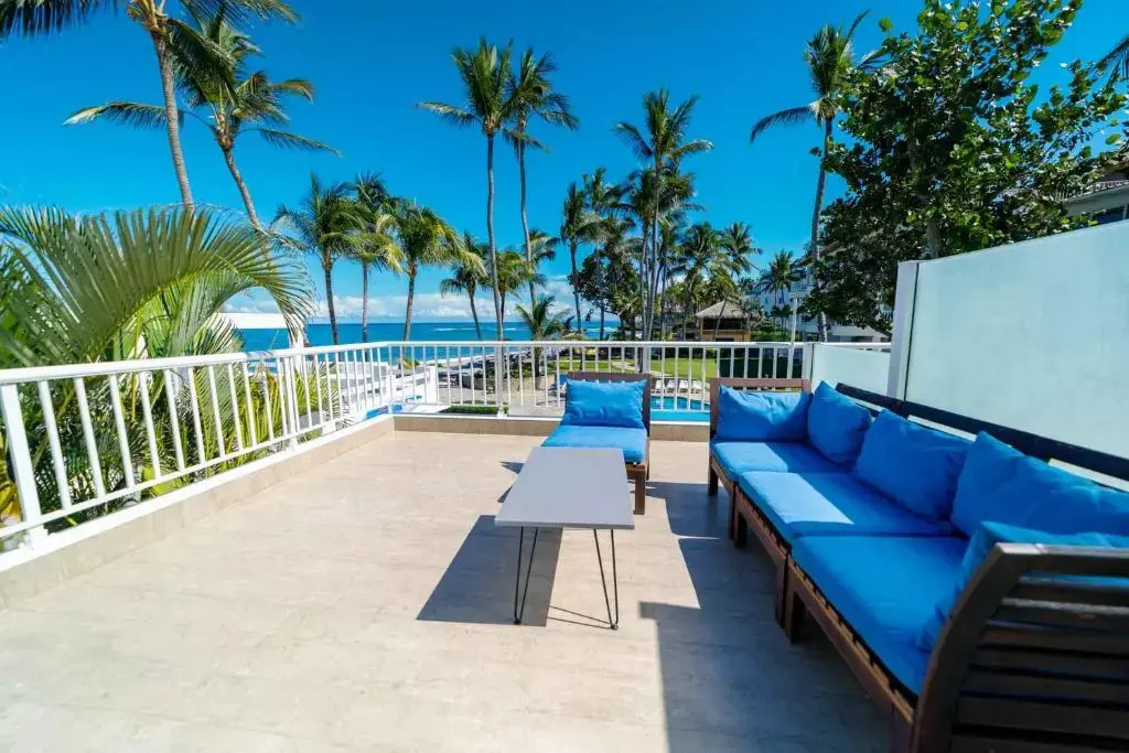 KITE BEACH Oceanfront Panoramic Views 2 decks LUXURY 2 BEDROOM 100Mbps