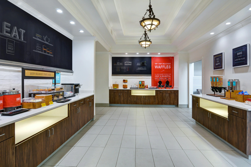 Hampton Inn & Suites Birmingham-Hoover-Galleria