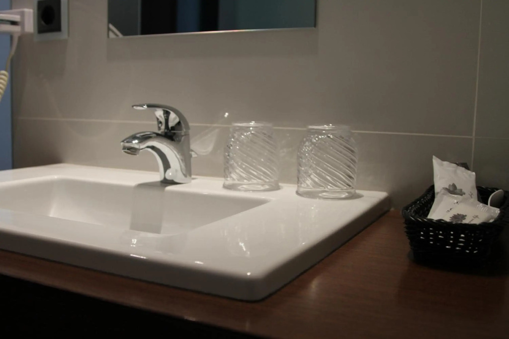 Lazza Hotel