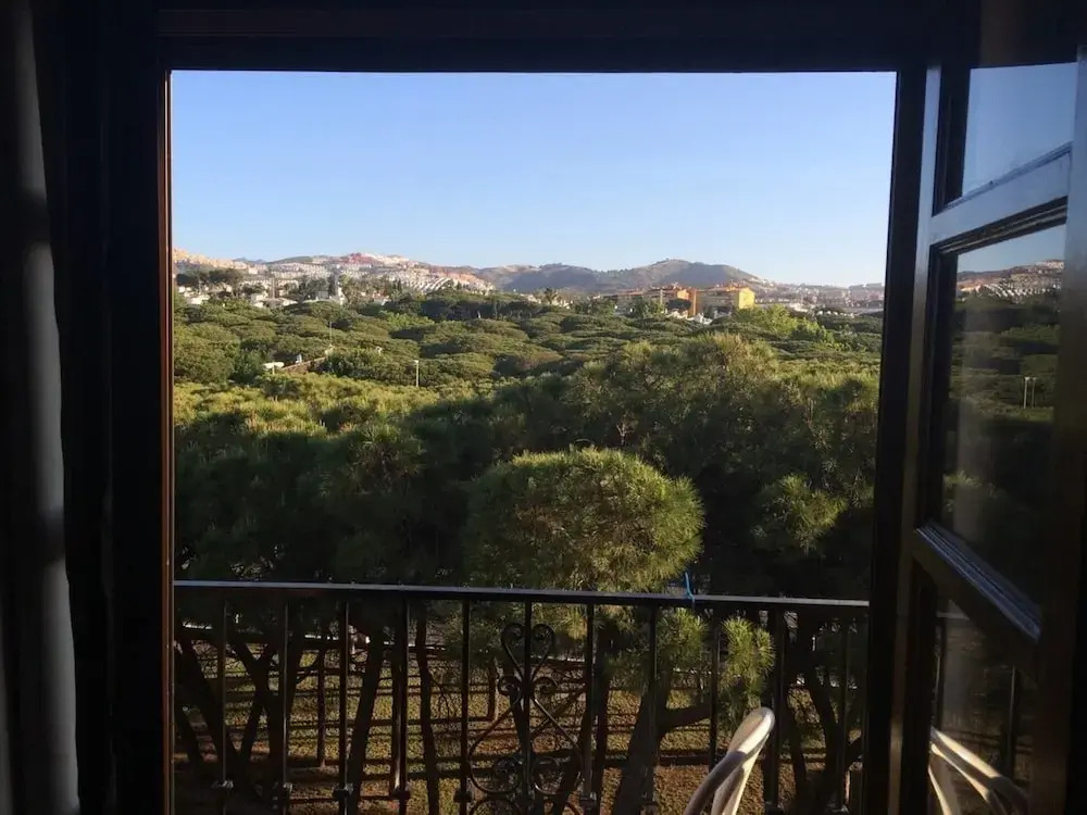 1st Line Beach, 2-bed Apartment in Calahonda