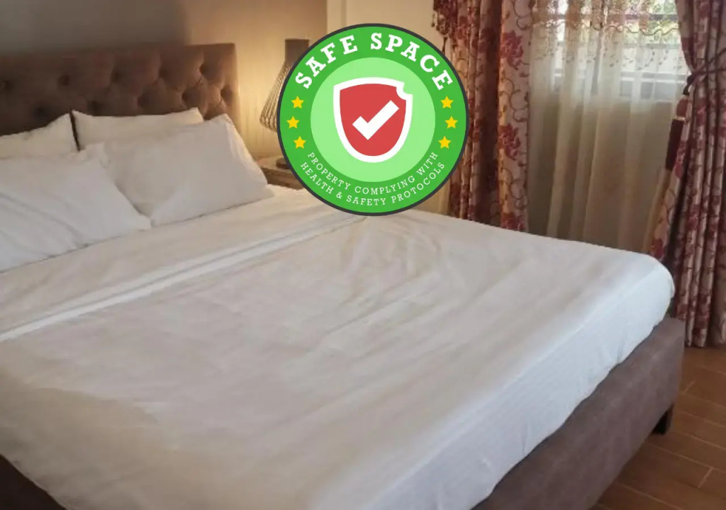 RedDoorz Premium @ Cupang Muntinlupa
