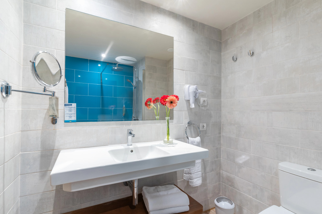 HOVIMA La Pinta Beachfront Family Hotel