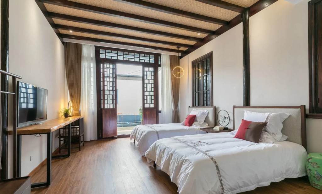 Yi Garden Cultural Hotel Disney Branch