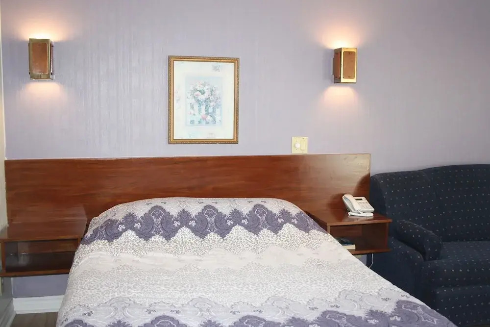Au Doc Motel