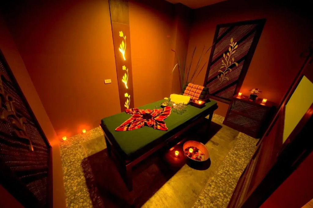 Skinetics Wellness Center Boutique Hotel
