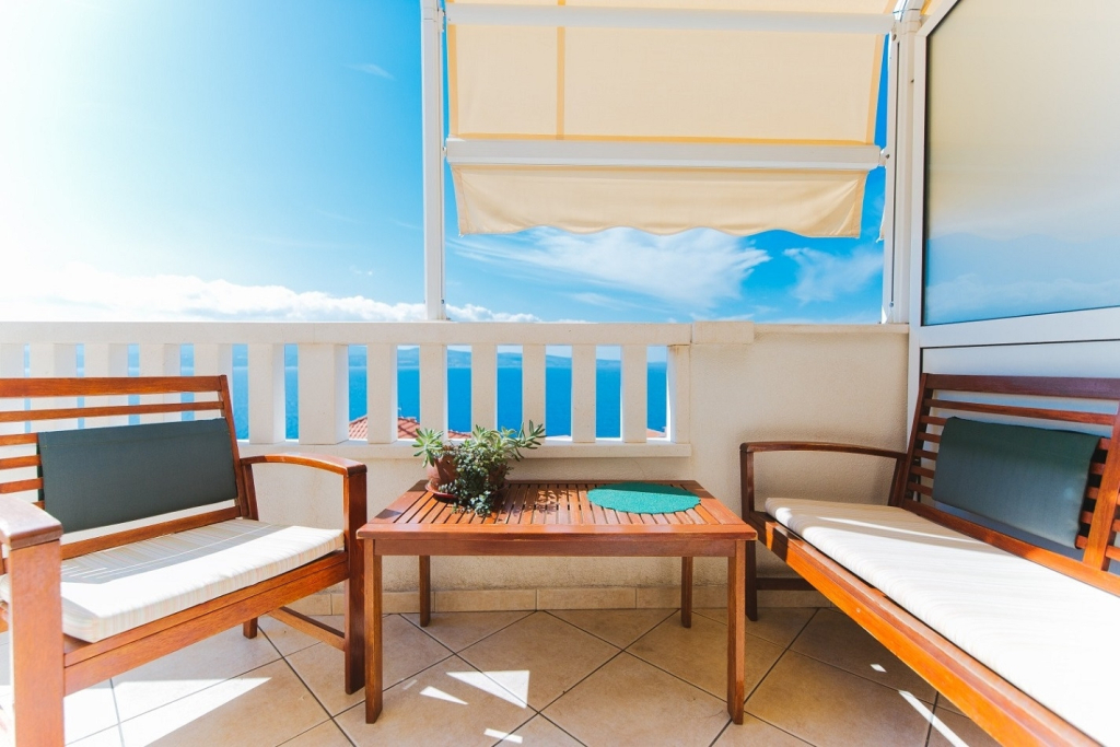 Apartment Mari - sea view apartments: A3 Silver Nemira, Riviera Omis