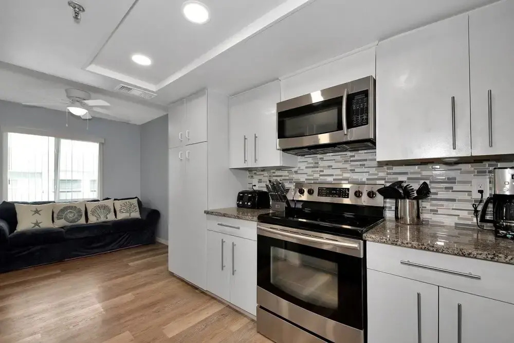 Gulf Watch 112 2 Bedroom Condo by Redawning