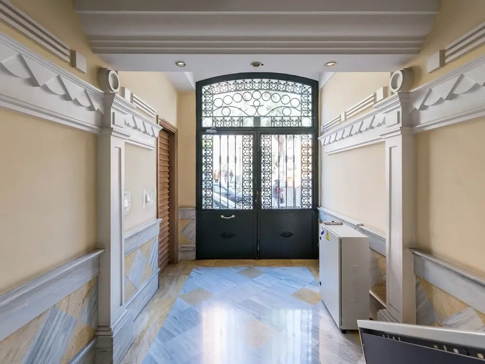 Montalban Suites. Luxury Apartment in the City Center