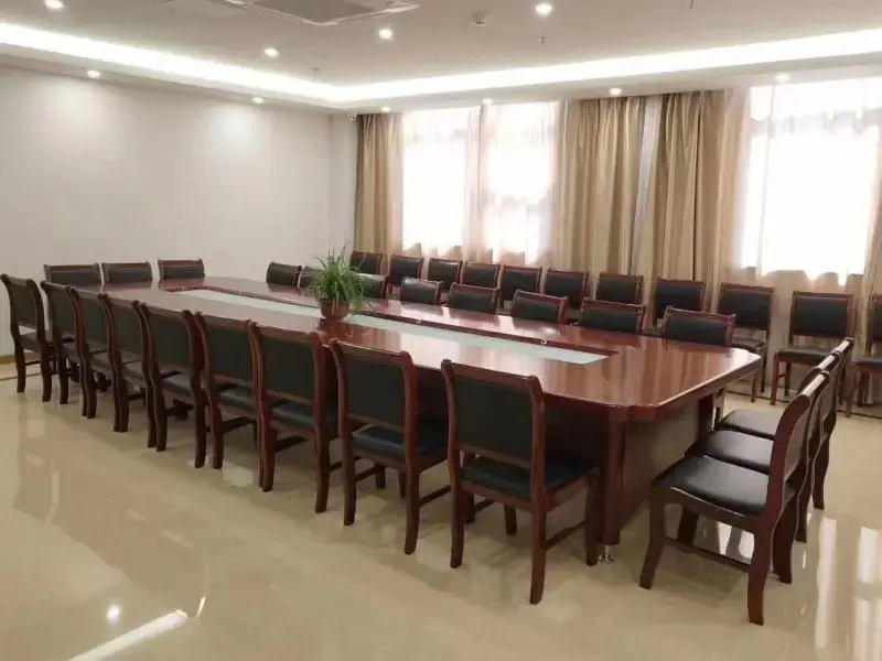 GreenTree Inn Zhenjiang Danyang City Danbei Town Xinqiao Business Hotel