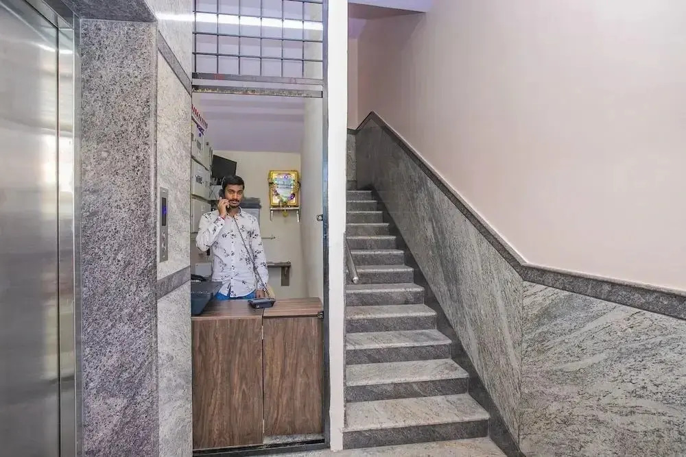 Hotel Gtv Comforts By OYO Rooms