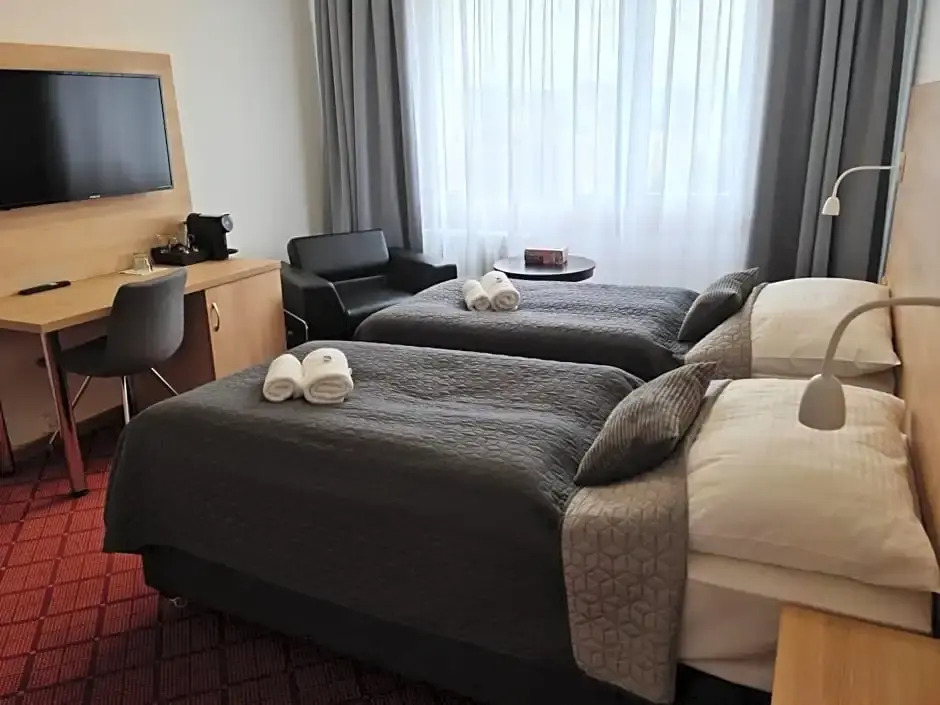 PATRIA HOTEL