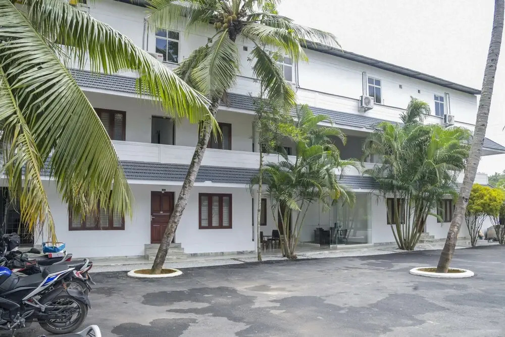 Hotel Al Saj by OYO Rooms