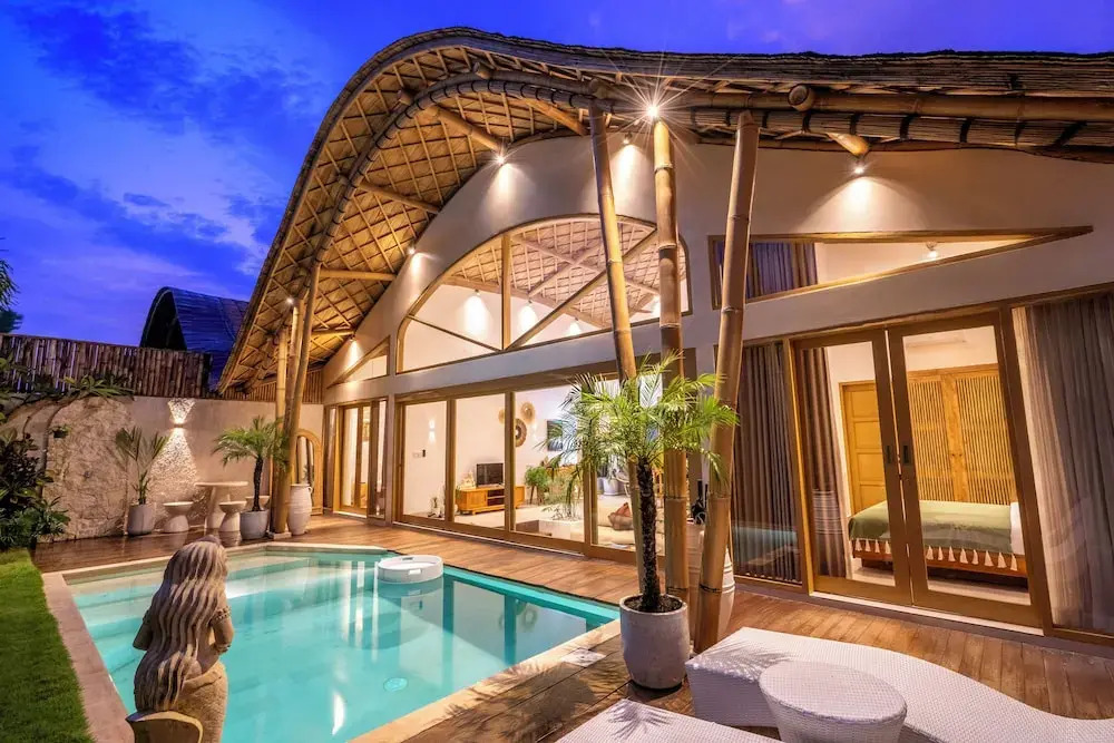 Sunny Paradise Villa by Betterplace