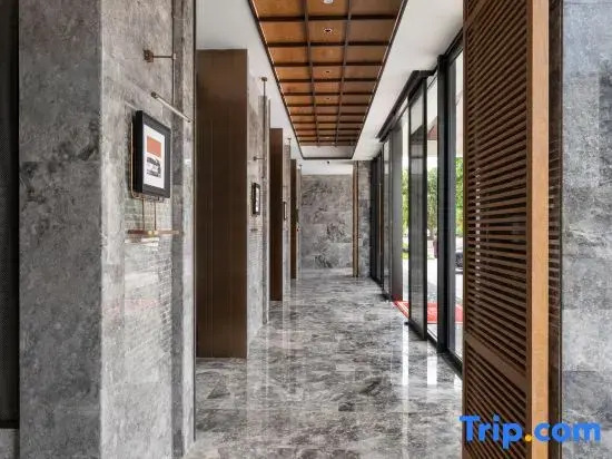 Senbeier Hotel (Menglong Dafo Temple Branch)