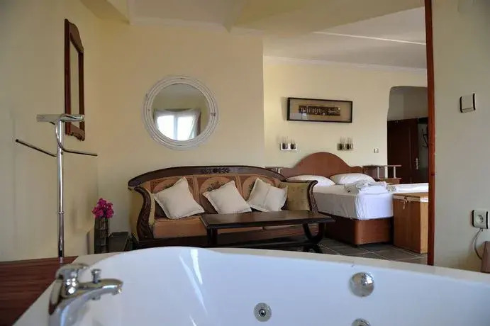 Hôtel Balladins Cannes La Bocca
