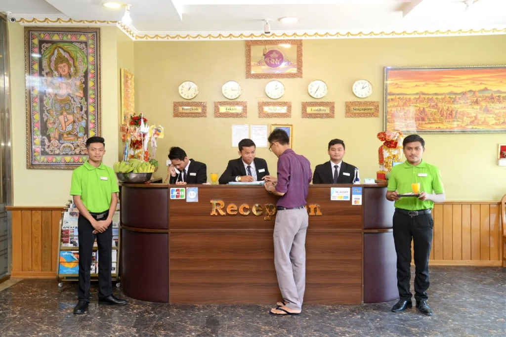 Royal Naung Yoe Hotel