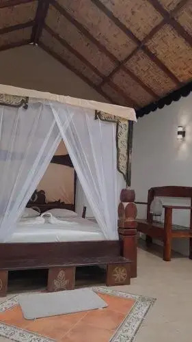 Jungle Inn Bukit lawang
