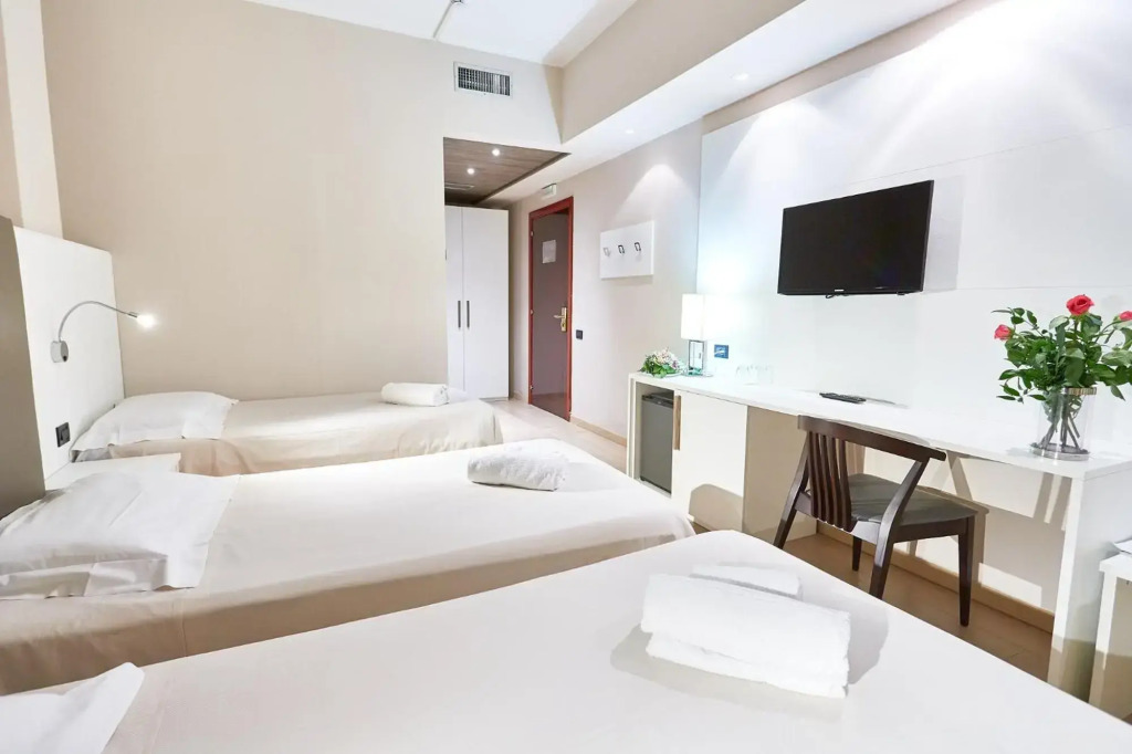 Ferretti MajesticHouse