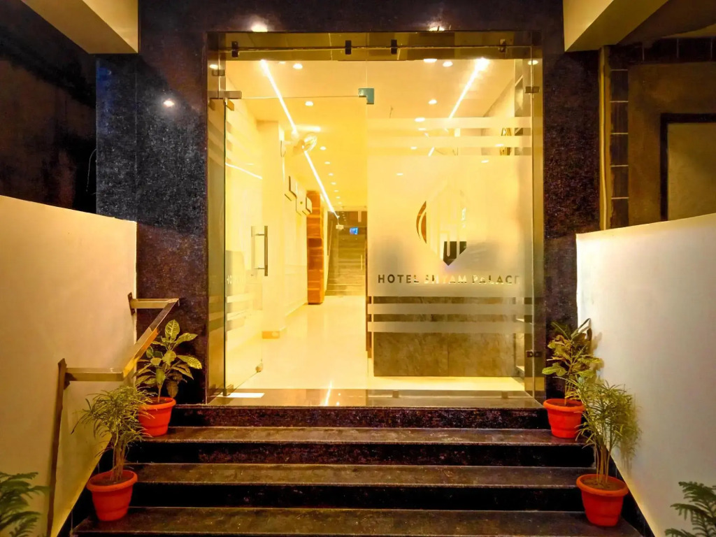 Hotel Suryam Palace