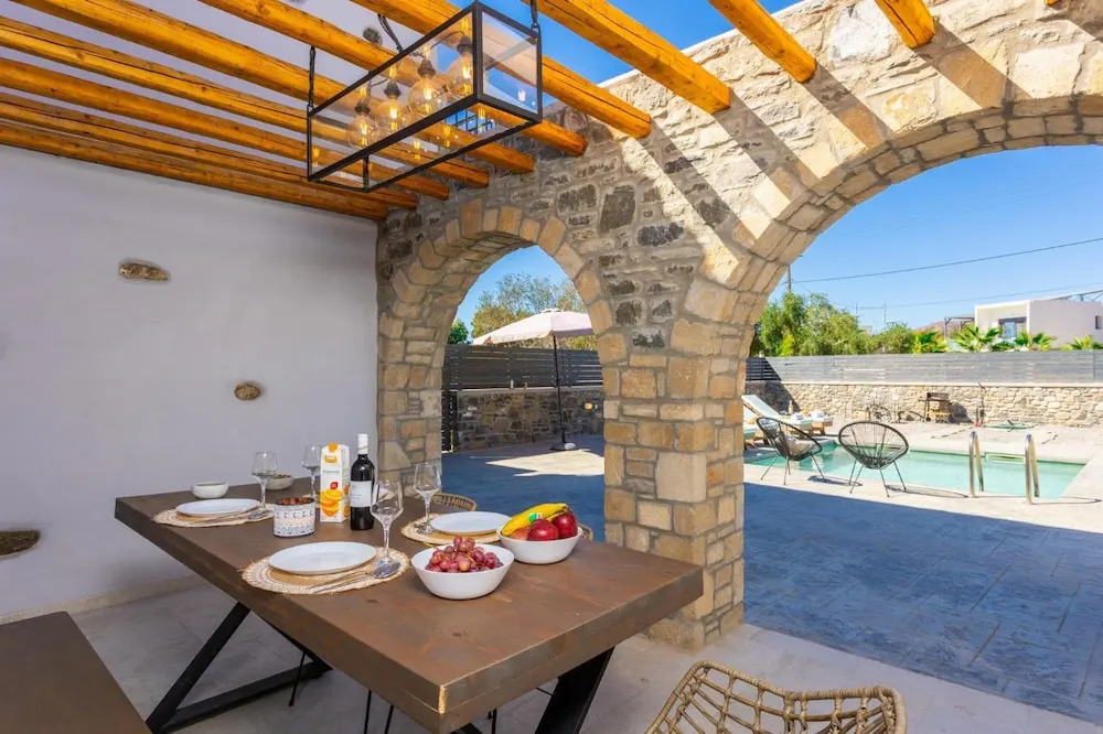 La Casa Di Pietre 2 in Rhodes