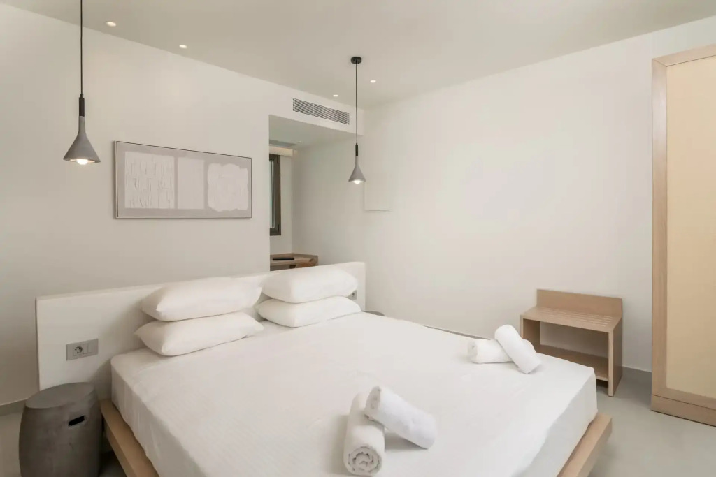 Lavea Milos Boutique Suites